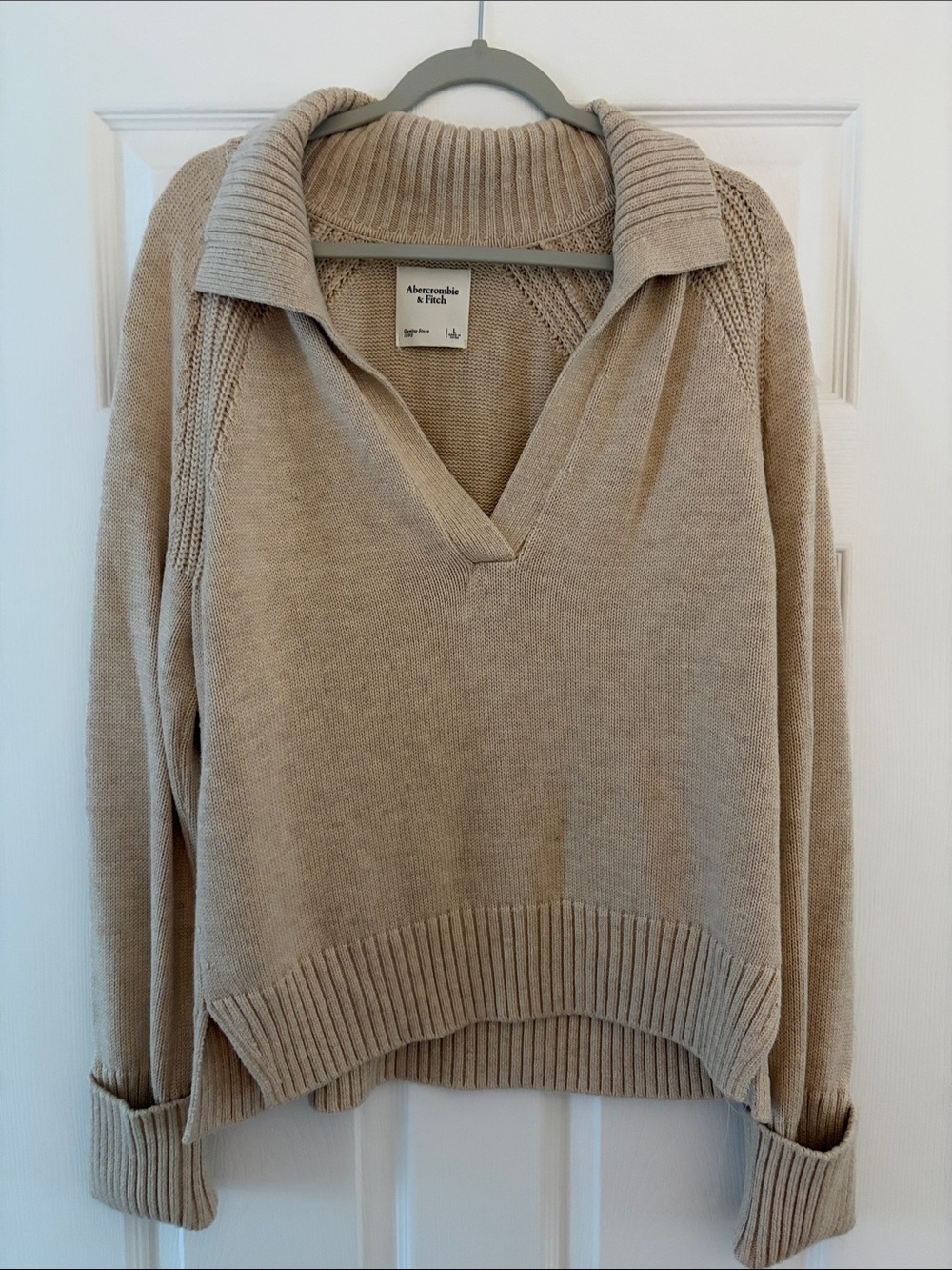 Abercrombie & Fitch Lightweight Taupe V-Neck Collared Sweater